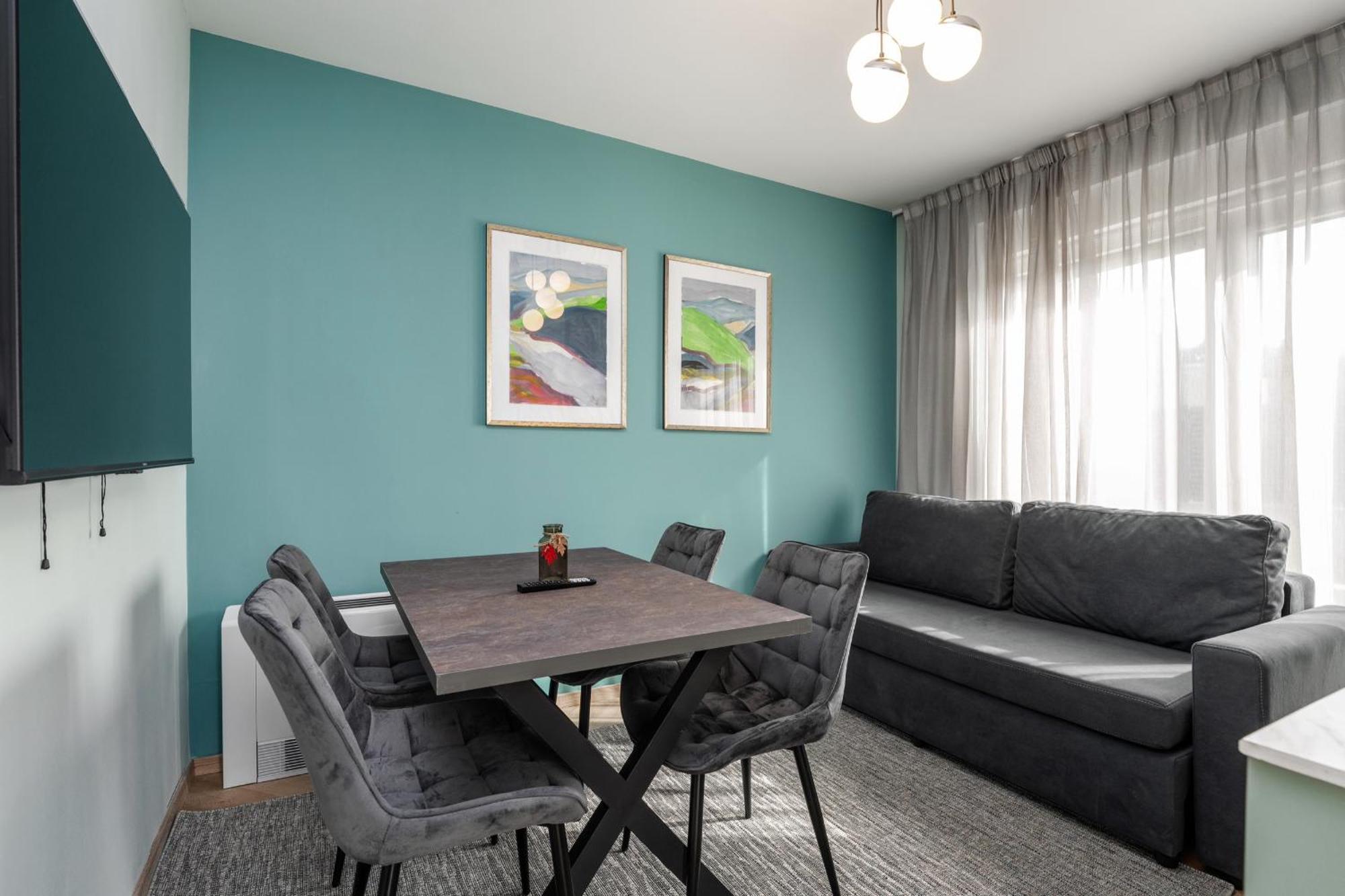 Larum Apartmens Vrsar Exteriér fotografie