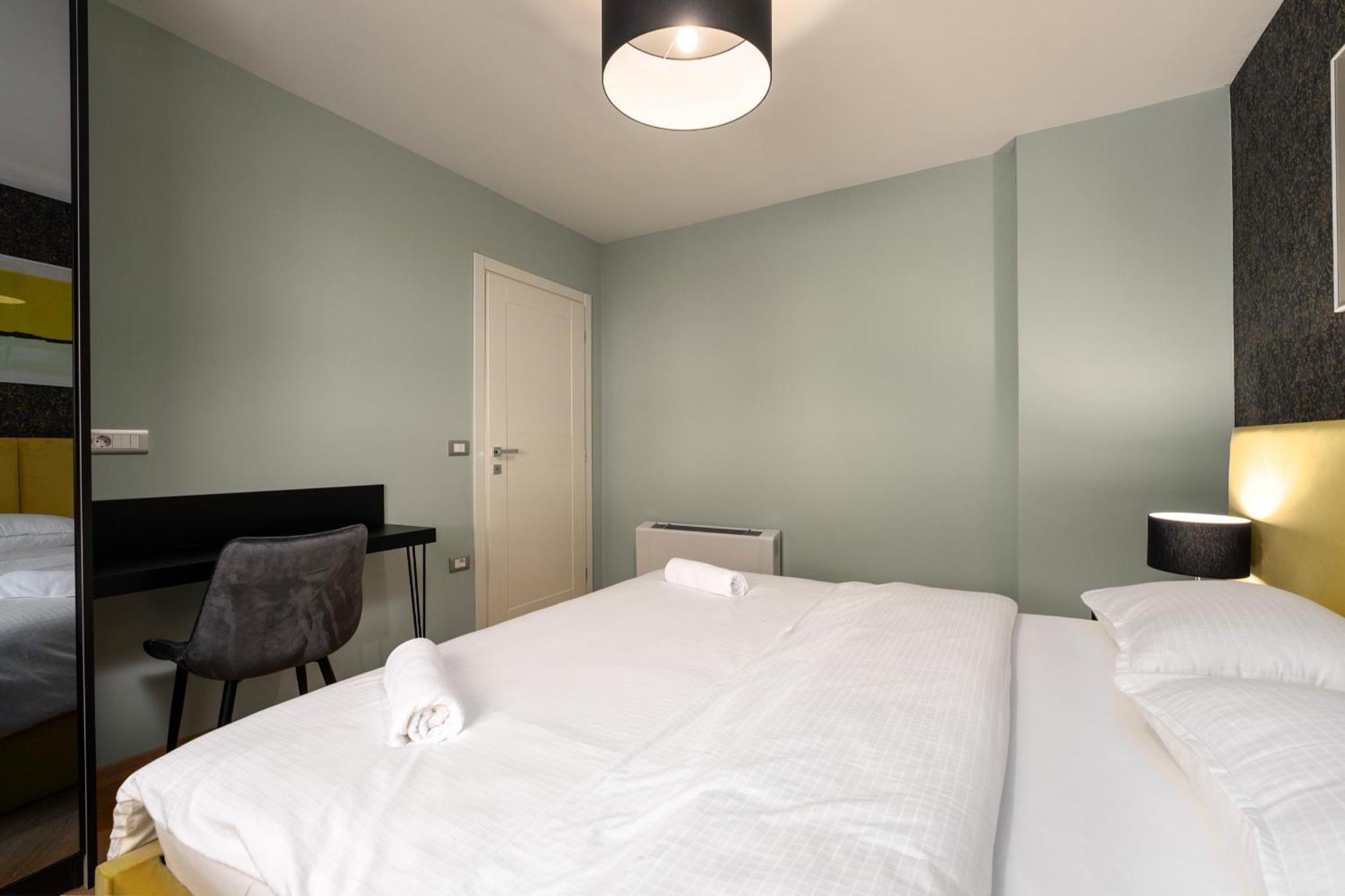 Larum Apartmens Vrsar Exteriér fotografie