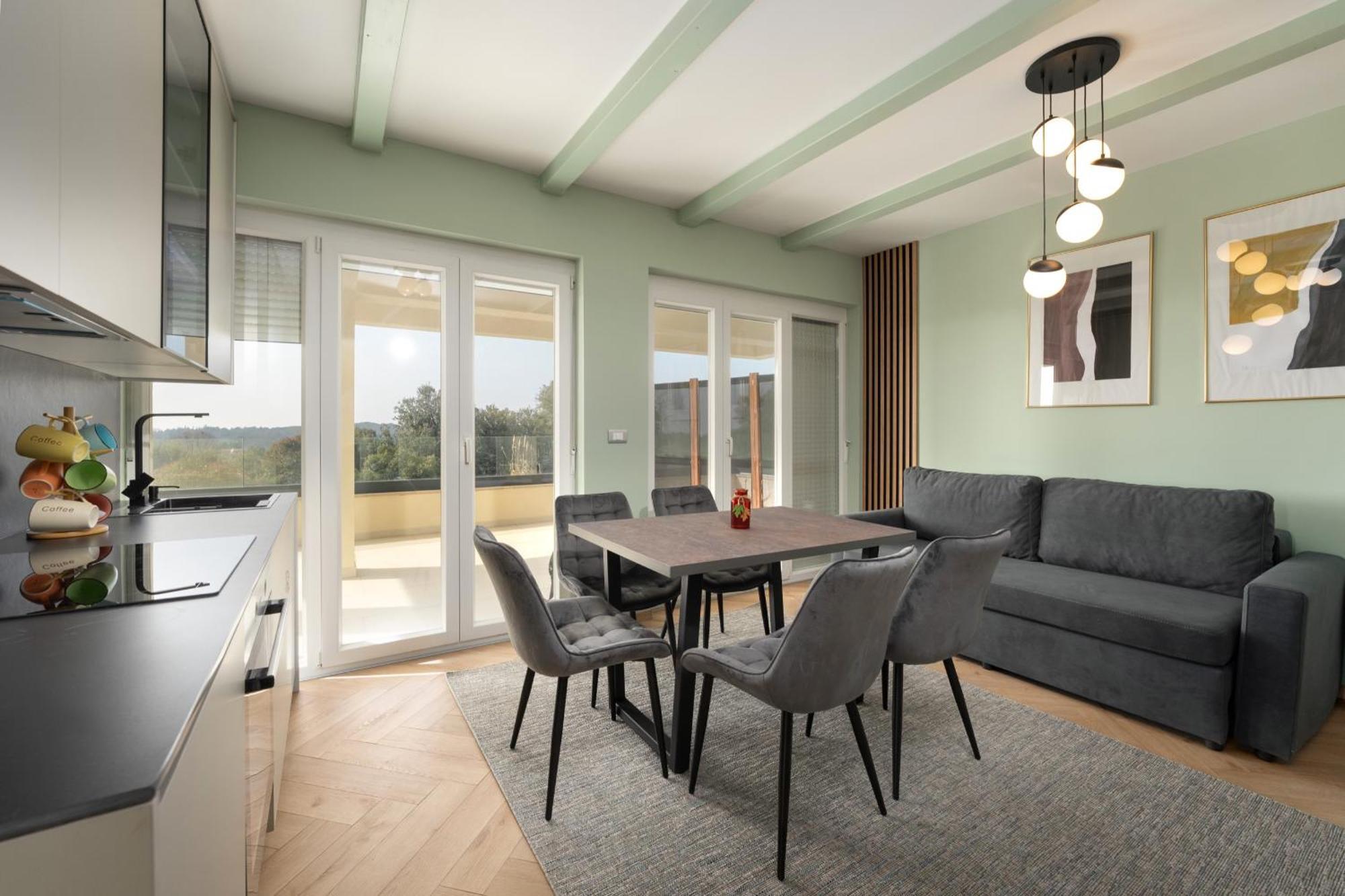 Larum Apartmens Vrsar Exteriér fotografie